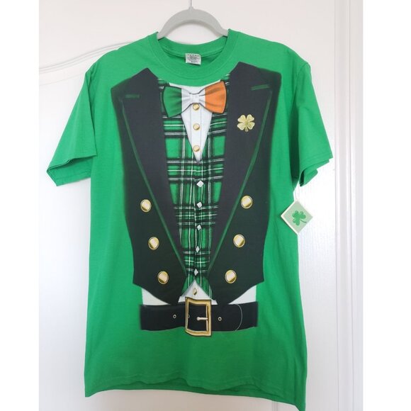 Men's LUCKY Leprechaun Irish Green Vest & Bow Tie Graphic T-Shirt MEDIUM BNWT - Picture 1 of 5